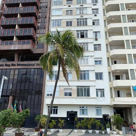 Charmoso Apartamento Na Av. Atlantica, Copacabana ريو دي جانيرو المظهر الخارجي الصورة
